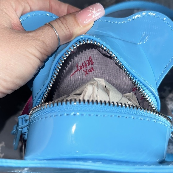 Betsey Johnson Gummy blue Bear Crossbody Purse - Picture 7 of 7